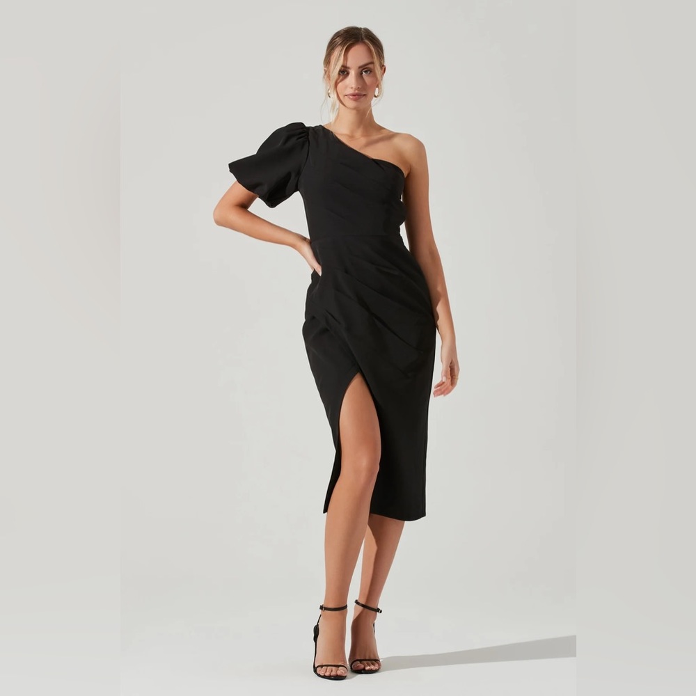 Joelle One Shoulder Midi Dress
